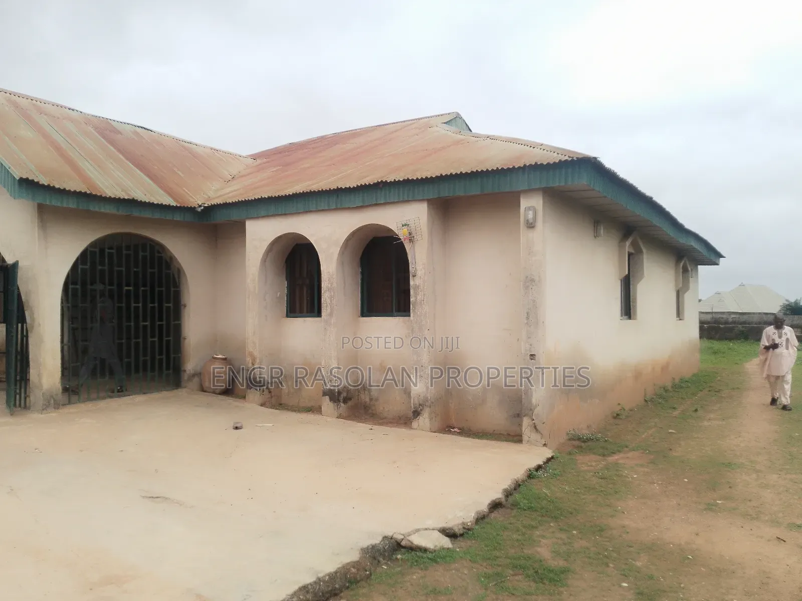 3bdrm Block of Flats in Ganmo, Ifelodun-Kwara for sale in Ifelodun-Kwara