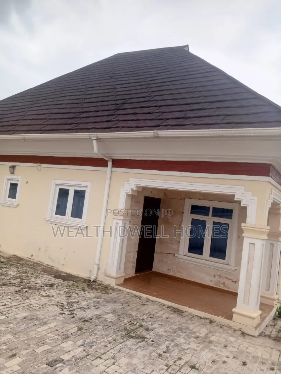3bdrm Bungalow in Alagbaka Extension, Akure for sale in Akure
