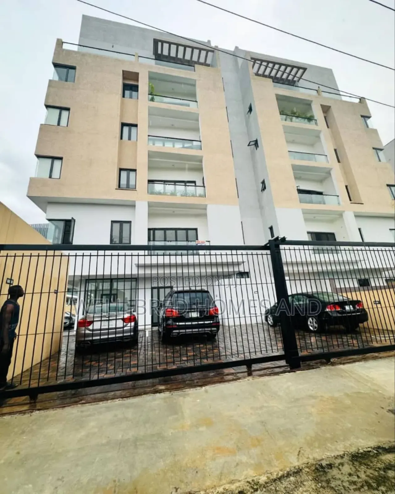 3bdrm Apartment in Banana Island Road for rent in Ikoyi
