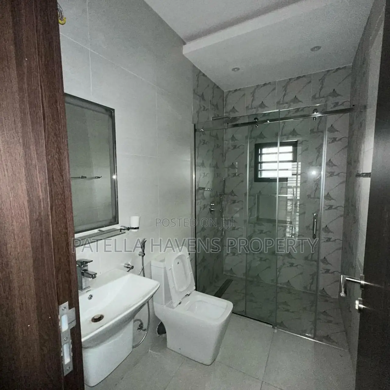 6bdrm Duplex in Wuye for sale in Wuye