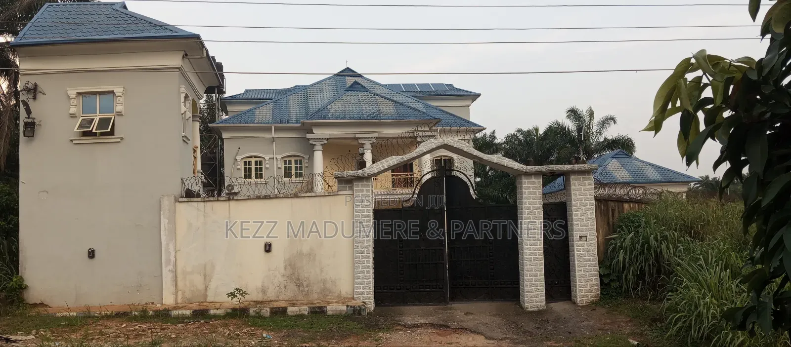 8bdrm Duplex in City Center, Umuahia for sale in Umuahia