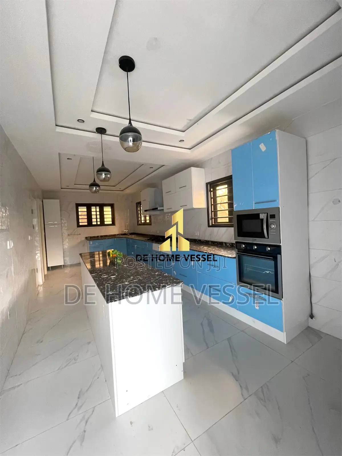 6bdrm Duplex in Lekki for sale in Lekki