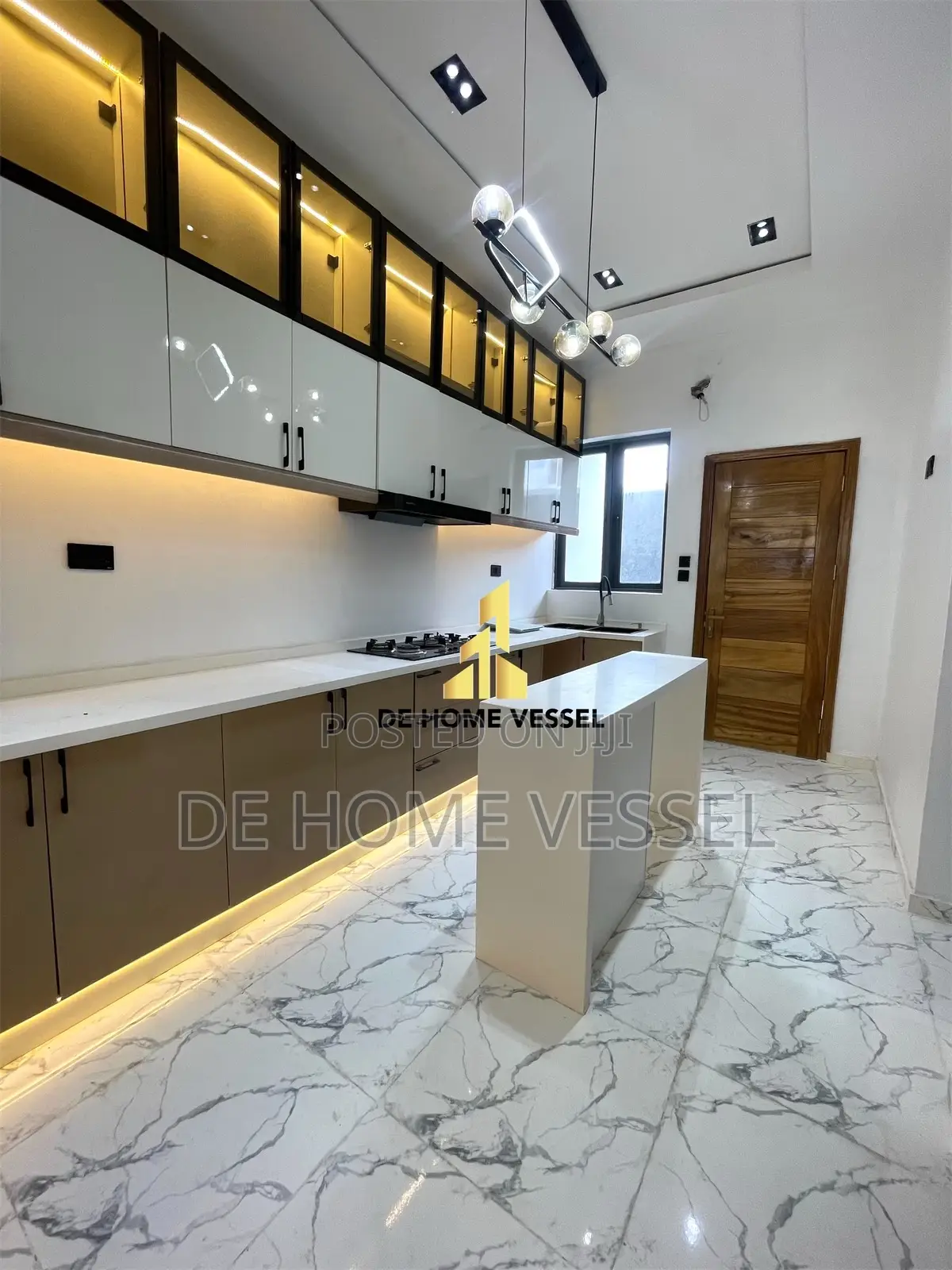 4bdrm Townhouse/Terrace in Lekki for sale in Lekki