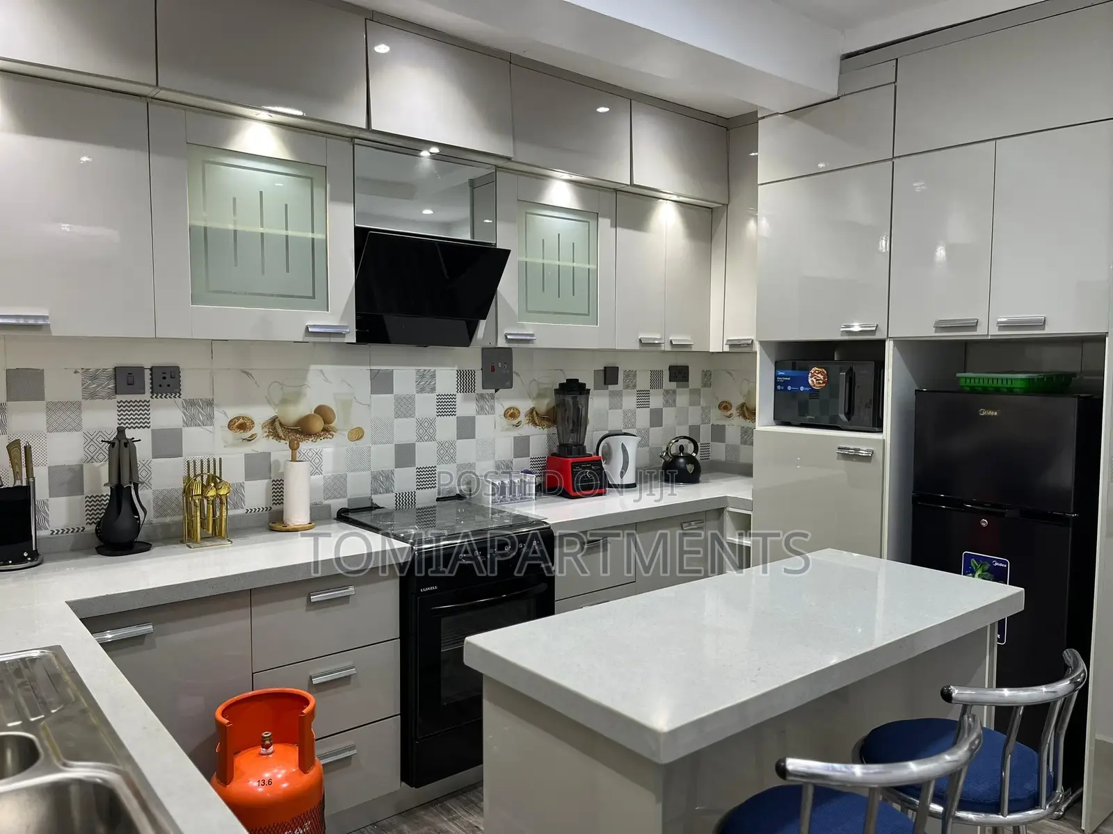 2 Bedroom Shortlet With Top Notch Amenities in Allen Ikeja in Ikeja