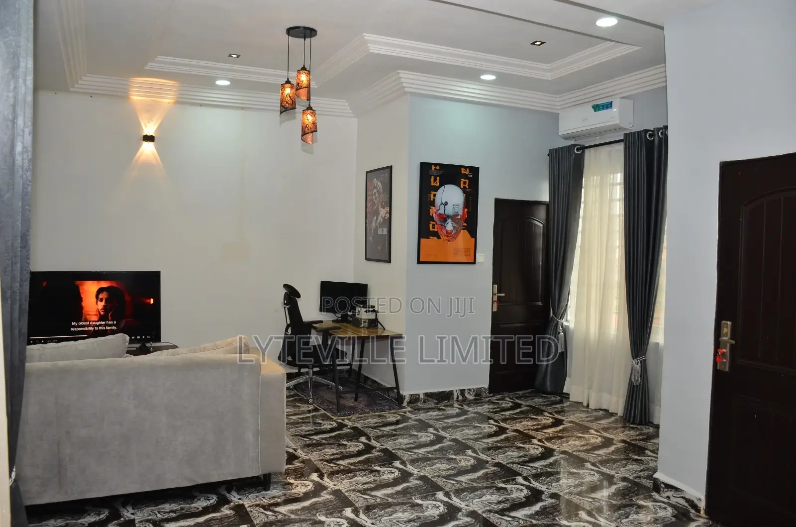 Single Room, Shared Apartment in Mbora