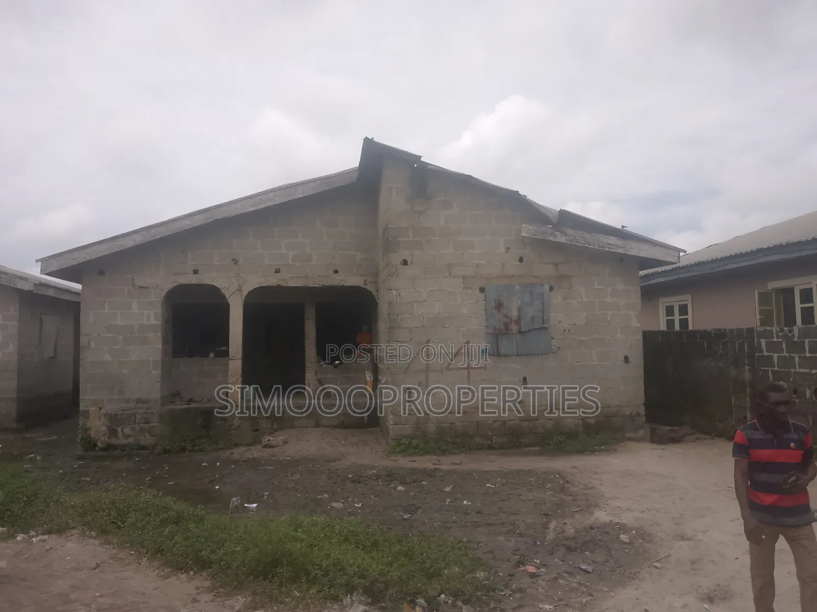3bdrm Bungalow in Afribank, Igando-Oloja for sale in Igando-Oloja