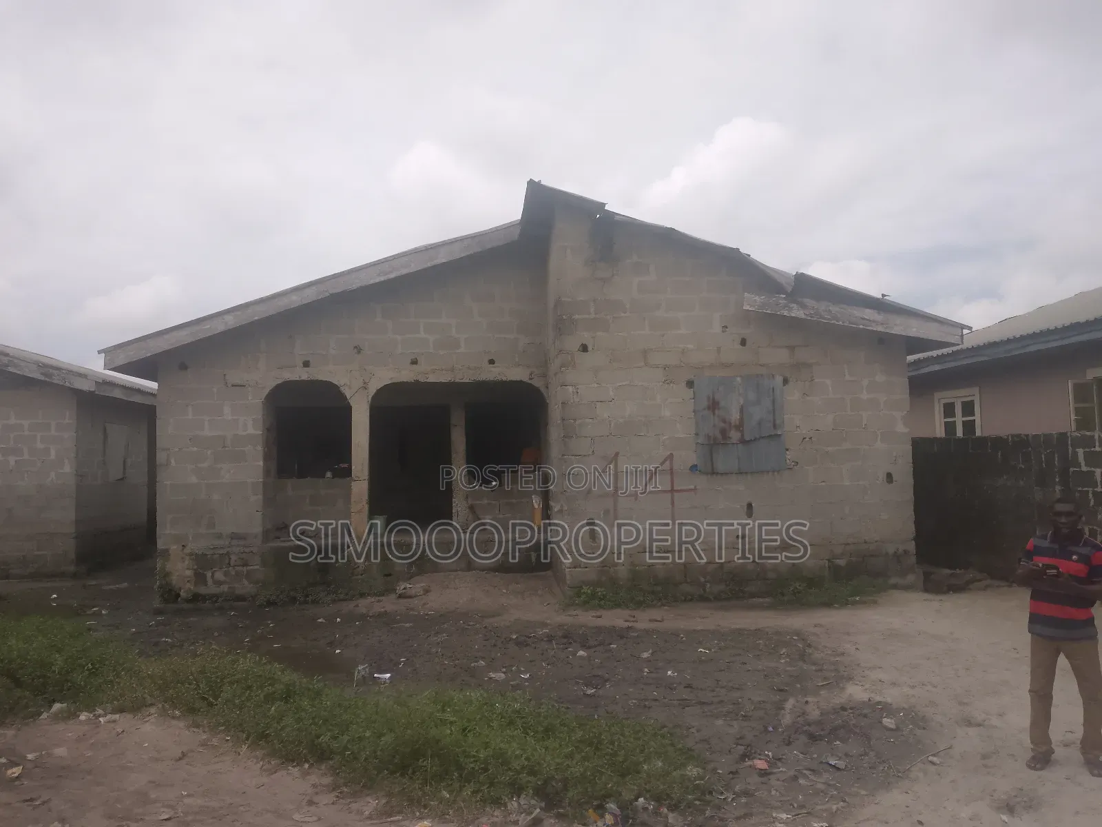 3bdrm Bungalow in Afribank, Igando-Oloja for sale in Igando-Oloja