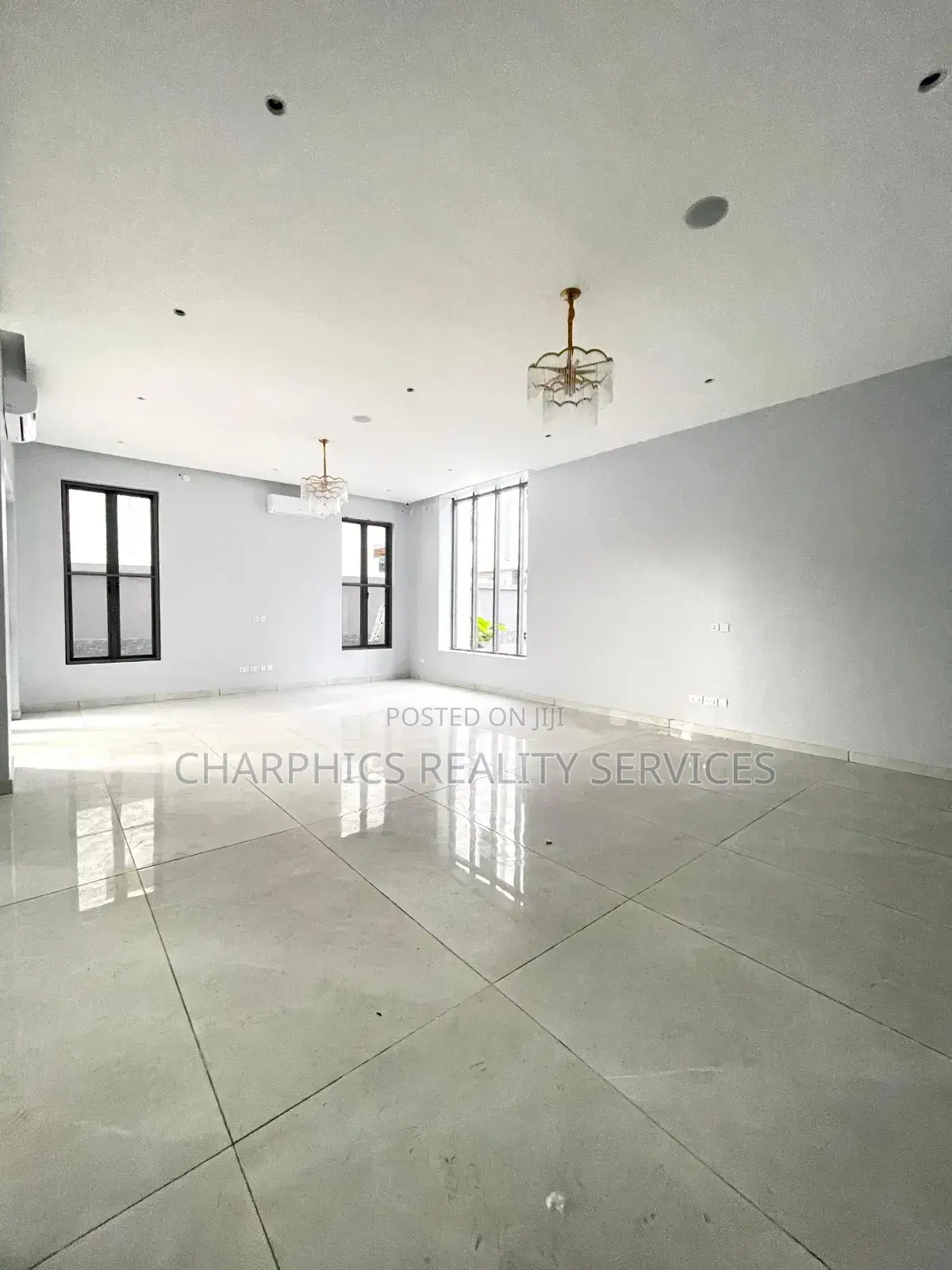 5bdrm Duplex in $1.6B, Ikoyi for sale in Ikoyi