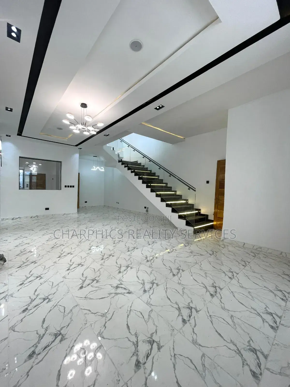 4bdrm Duplex in Ikate for sale in Ikate