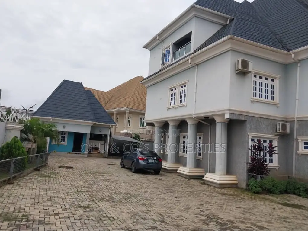 9bdrm Maisonette in Jahi for rent in Jahi