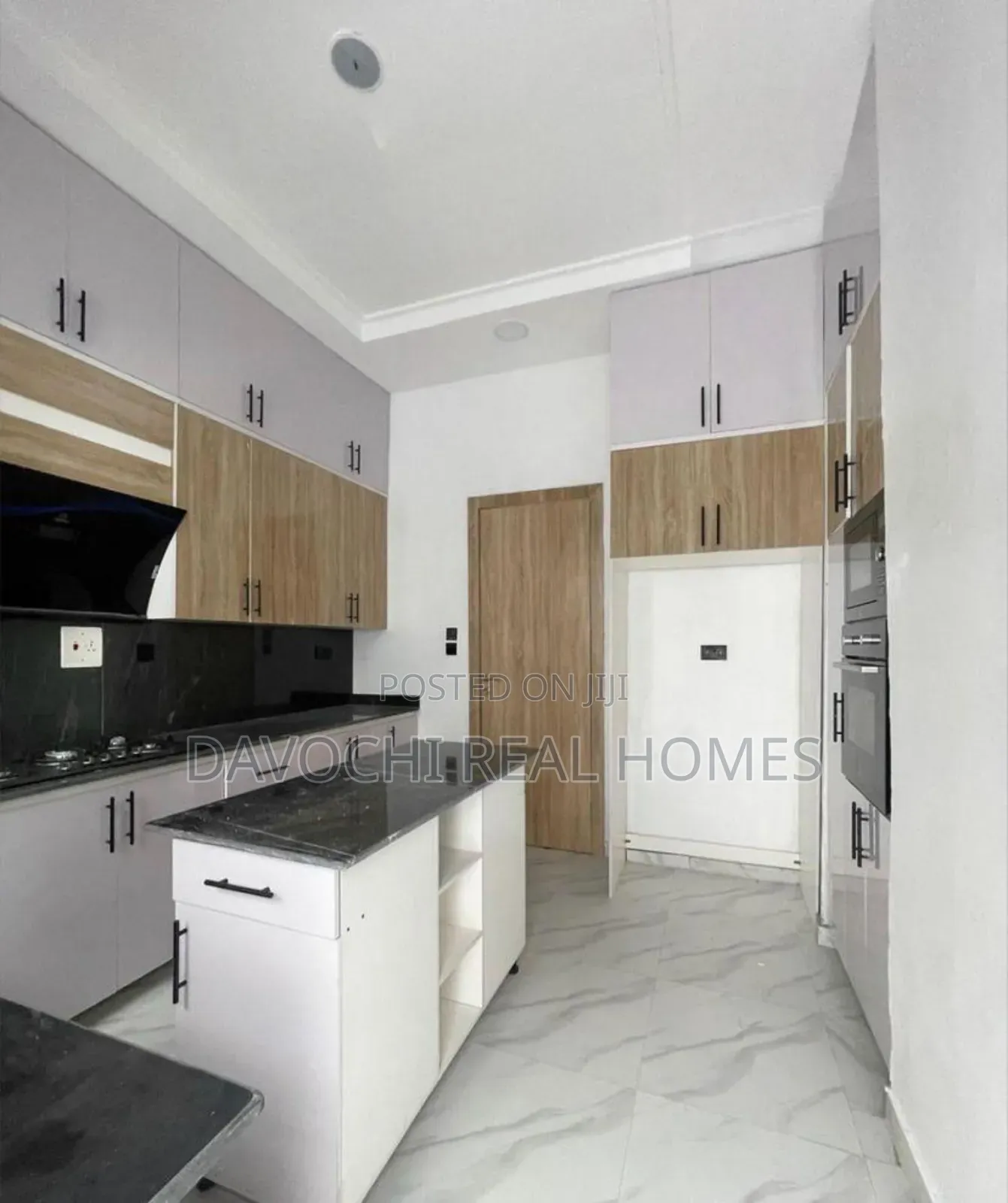 4bdrm Duplex in Orchid Road, Lekki for rent in Lekki