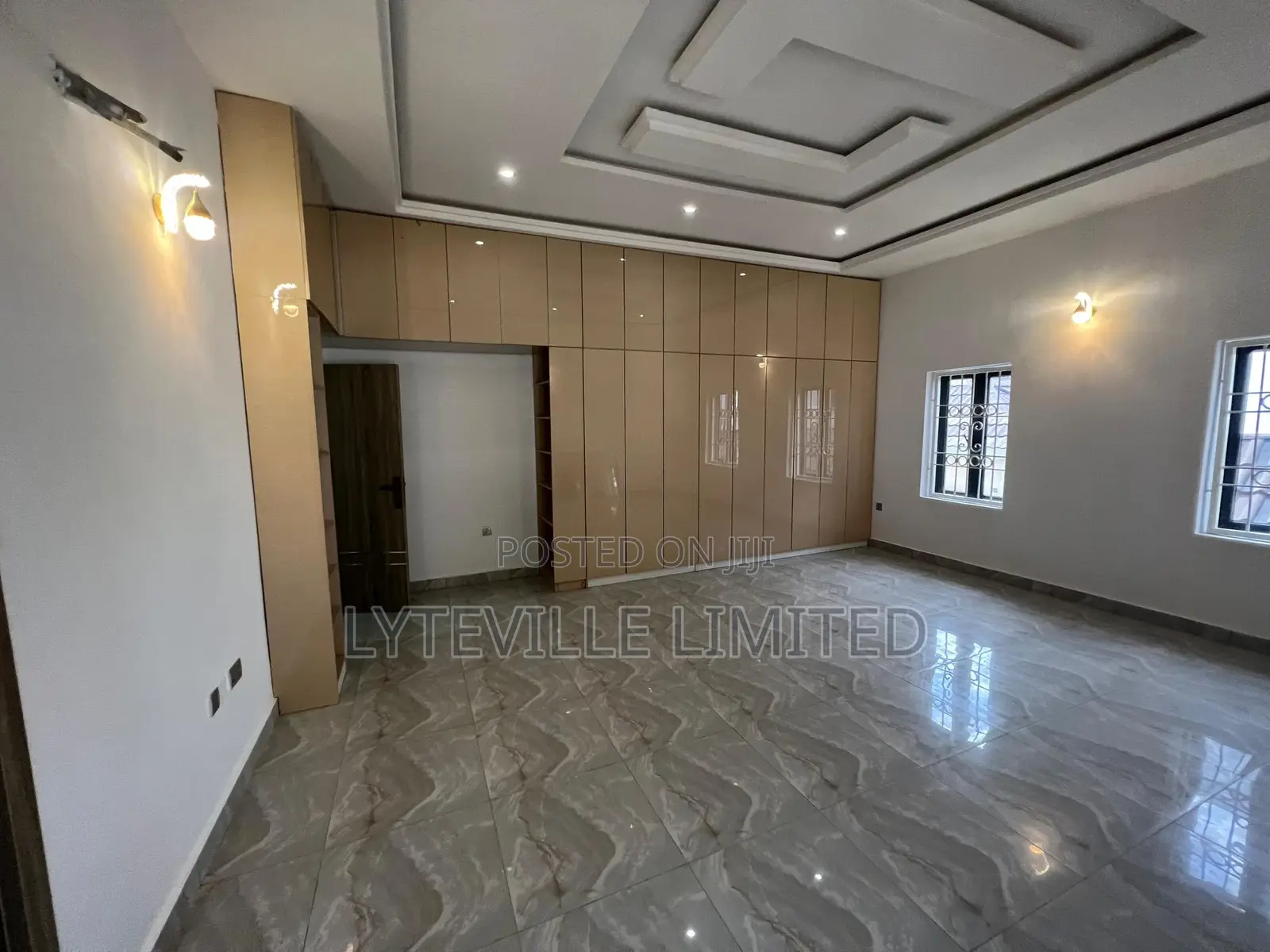 5bdrm Duplex in Asokoro for sale in Asokoro