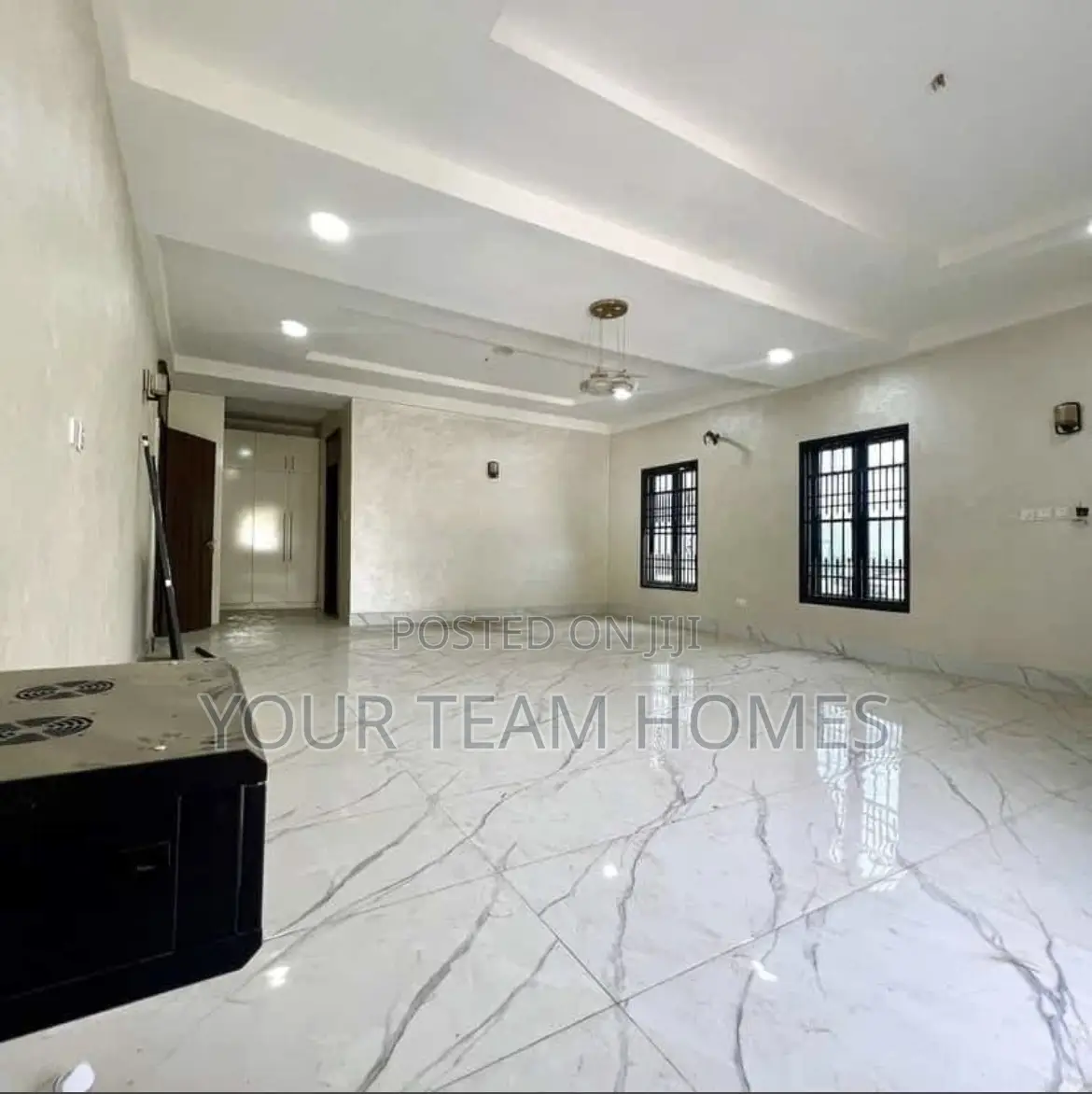 5bdrm Duplex in Maitama for sale in Maitama