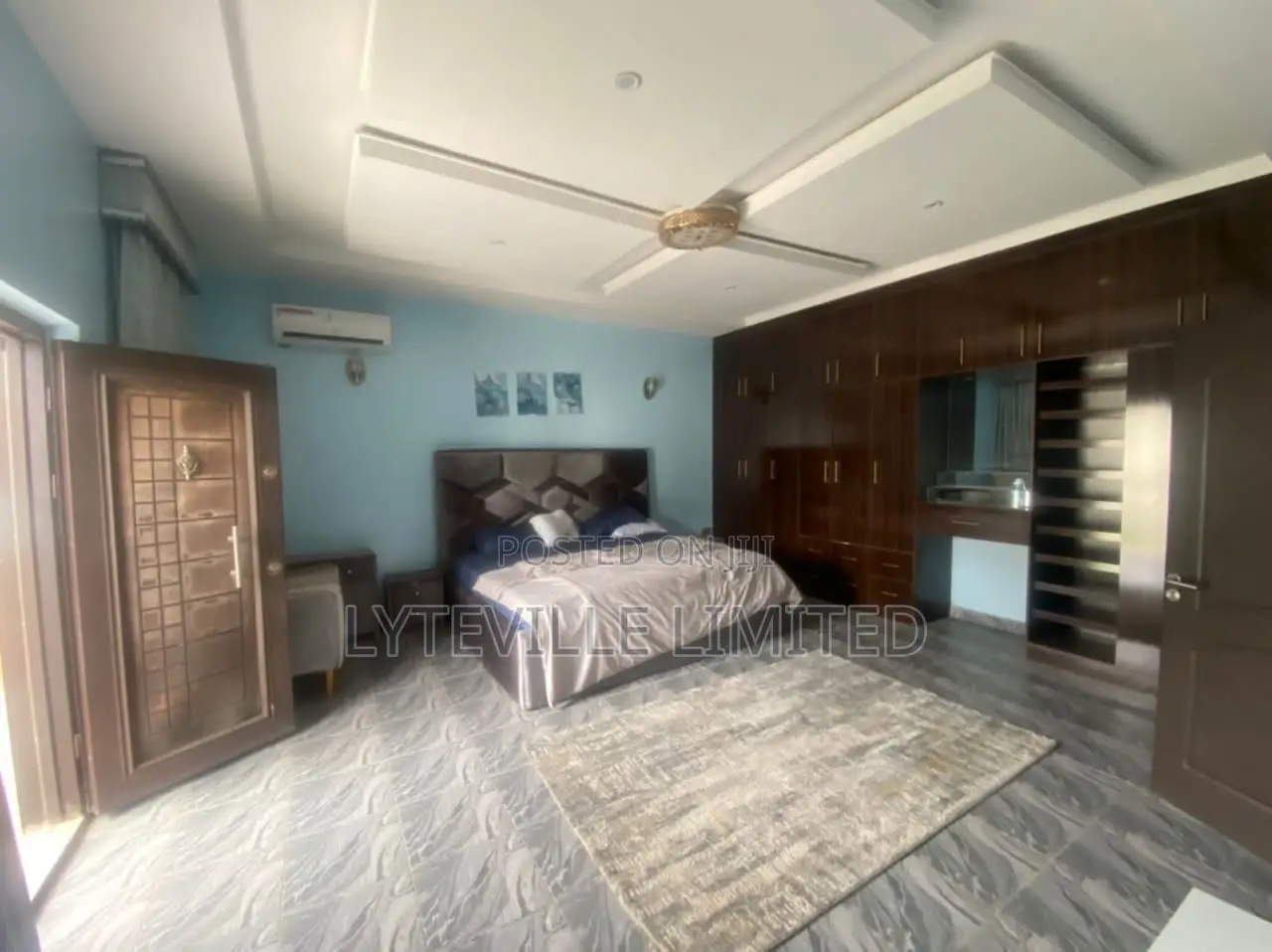 Furnished 4bdrm Duplex in Karmo for sale in Karmo
