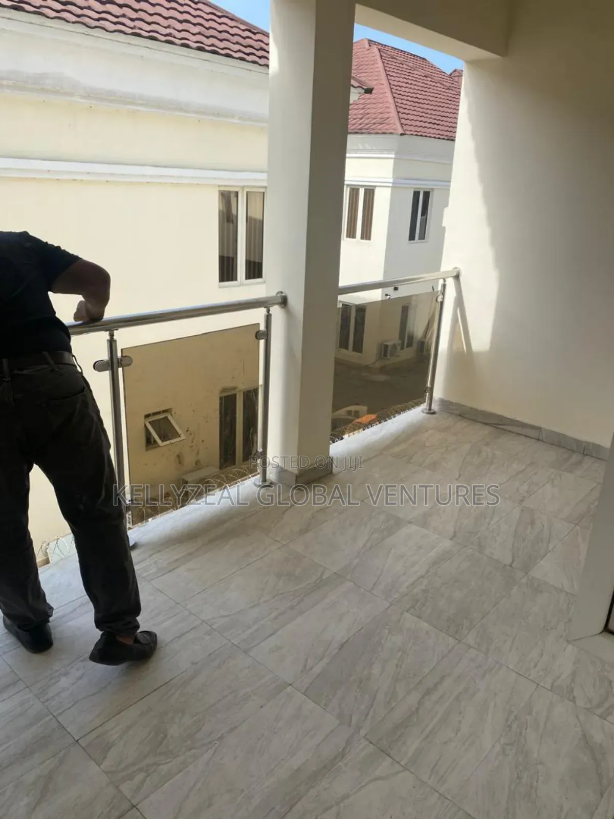 5bdrm Duplex in Lekki Phase 1 for sale in Lekki Phase 1