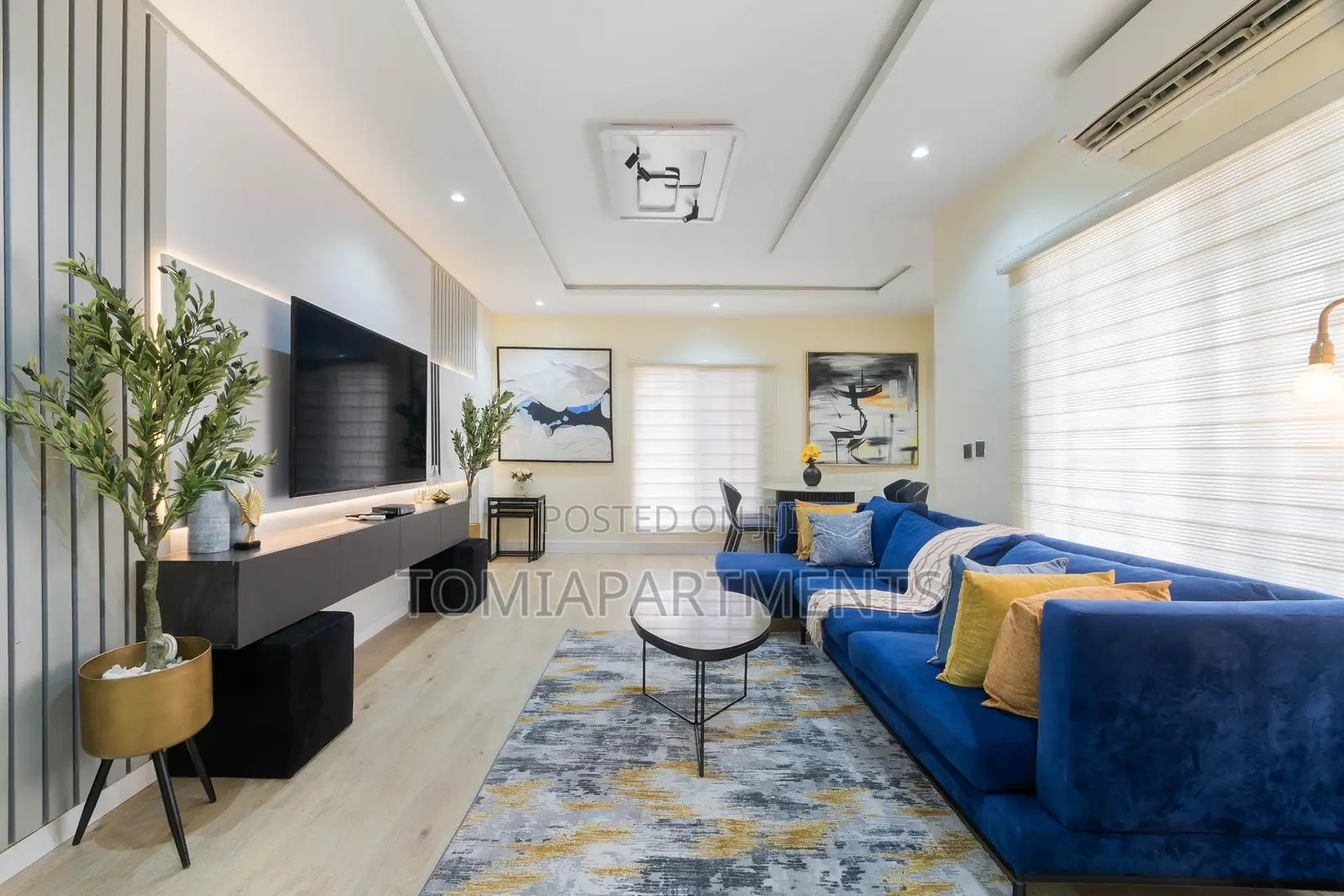 Beautifully Furnished 3 Bedroom Shortlet in Lekki in Lekki