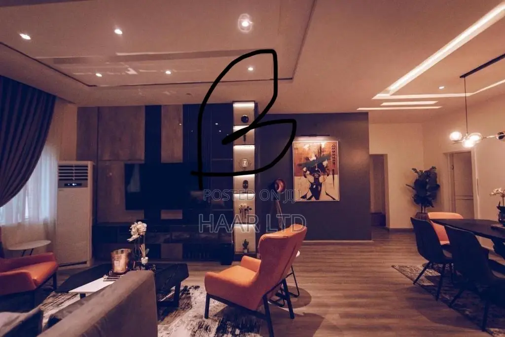 Luxurious 2/3 Bedroom Victoria Island in Ahmadu Bello Way