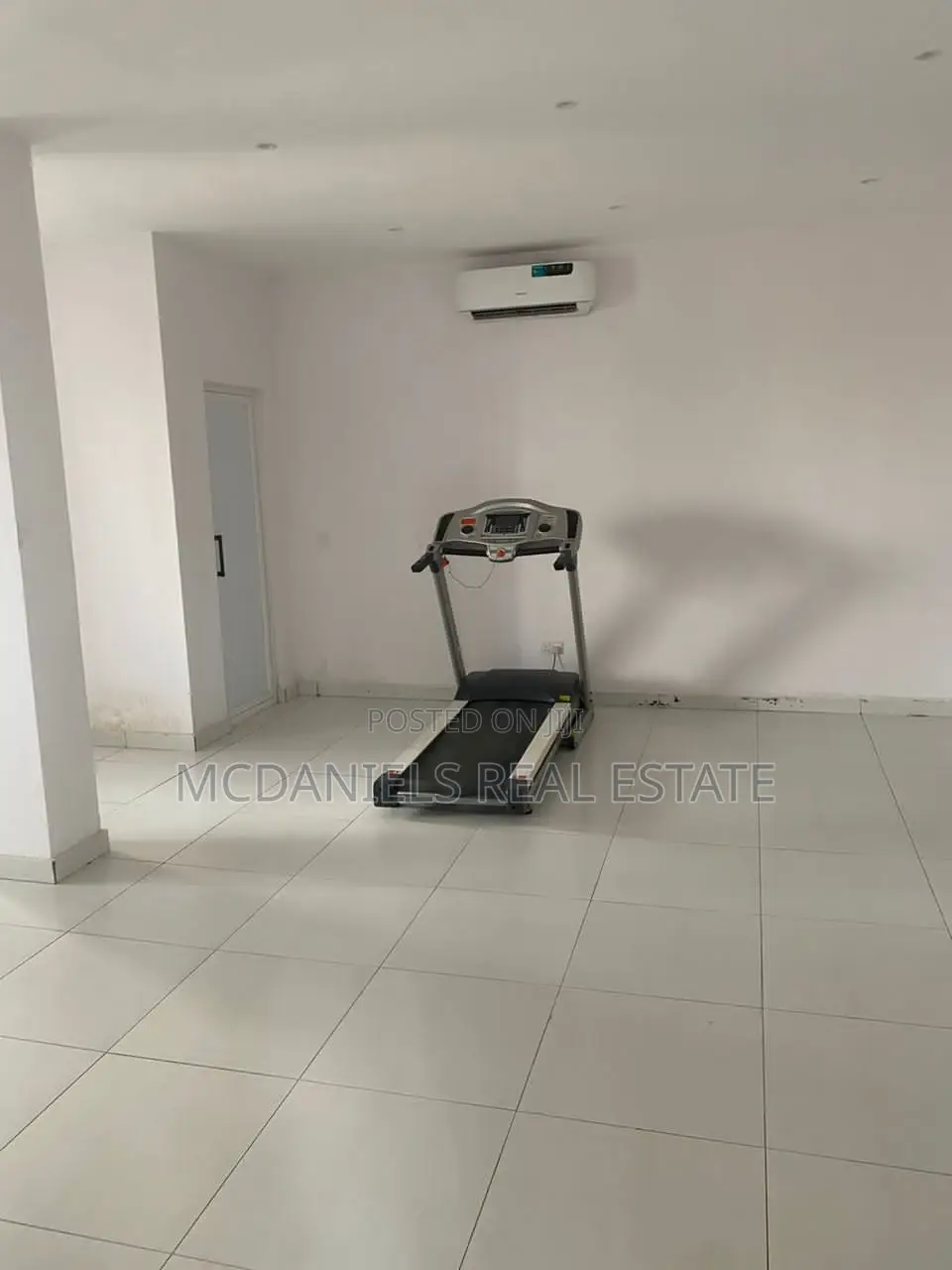 3bdrm Apartment in Old Ikoyi for rent in Old Ikoyi