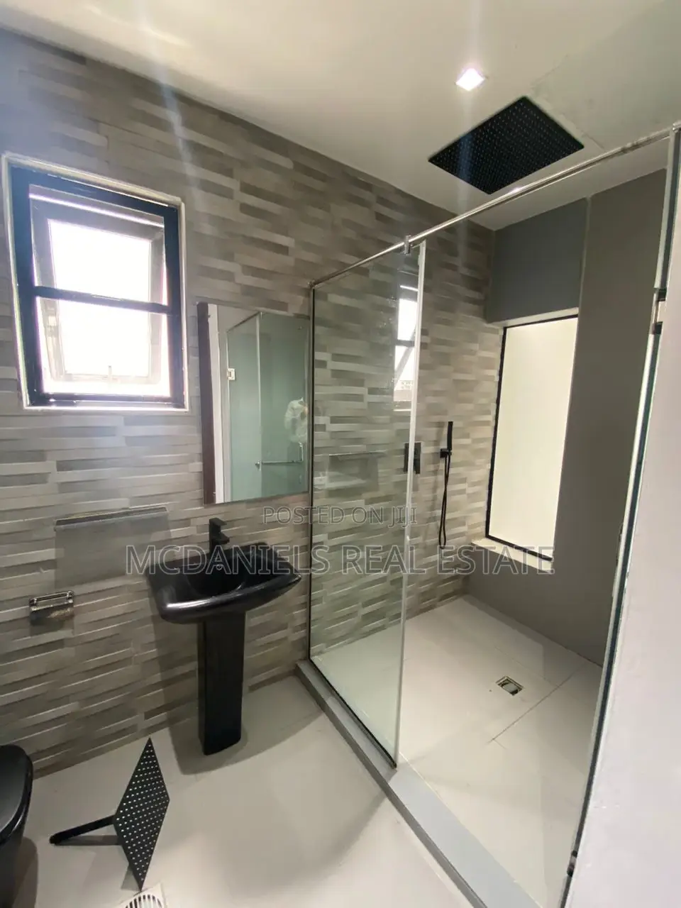 3bdrm Apartment in Old Ikoyi for rent in Old Ikoyi