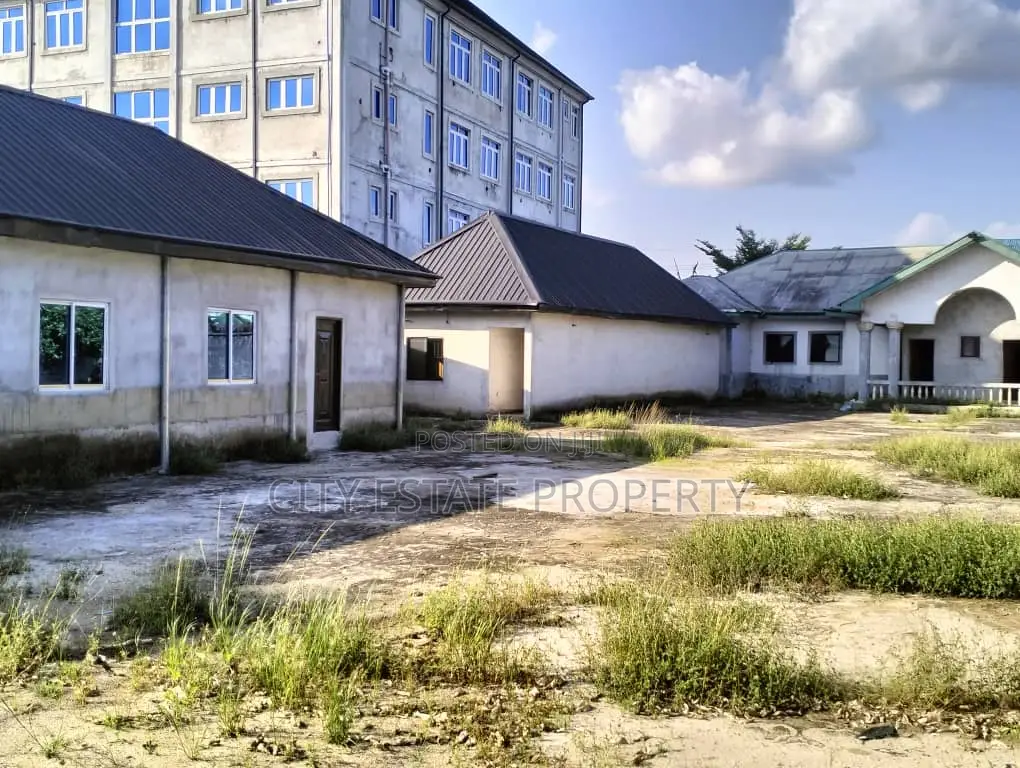 5 Plots of Land for Sale on Major Rumuokwuta Road in Port-Harcourt