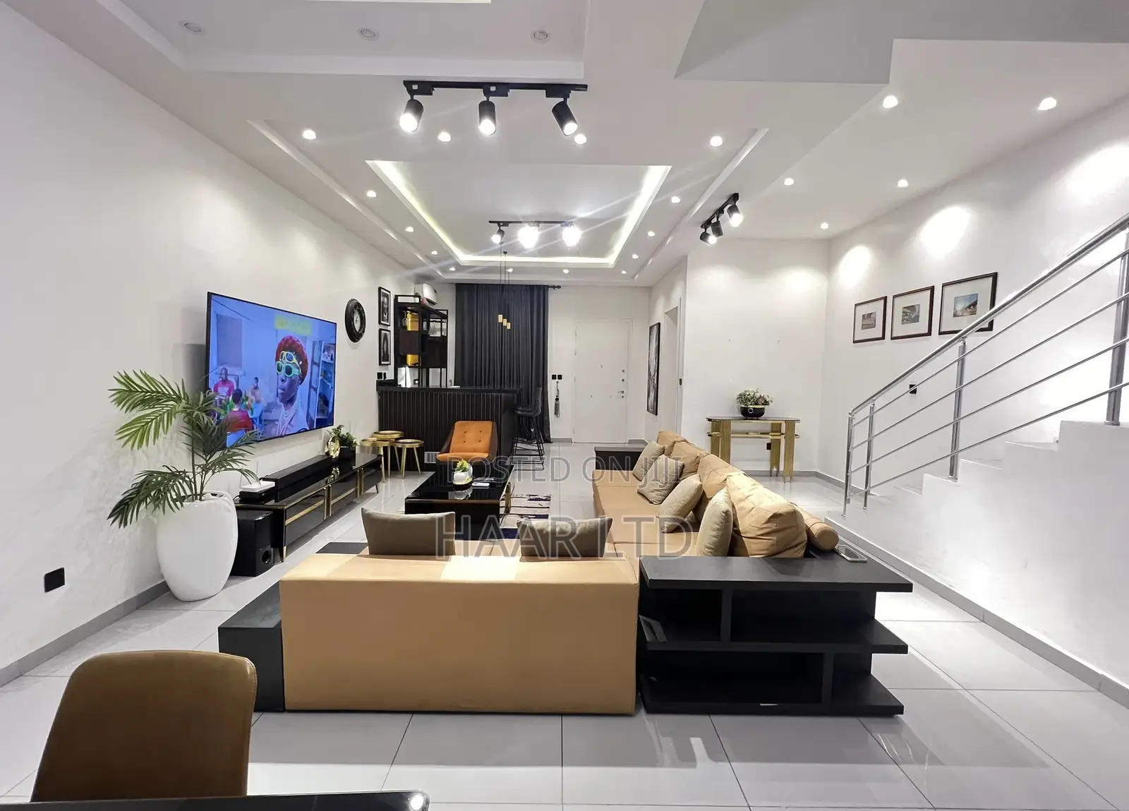 4 Bedroom Waterfront Shortlet in Lekki Phase 1