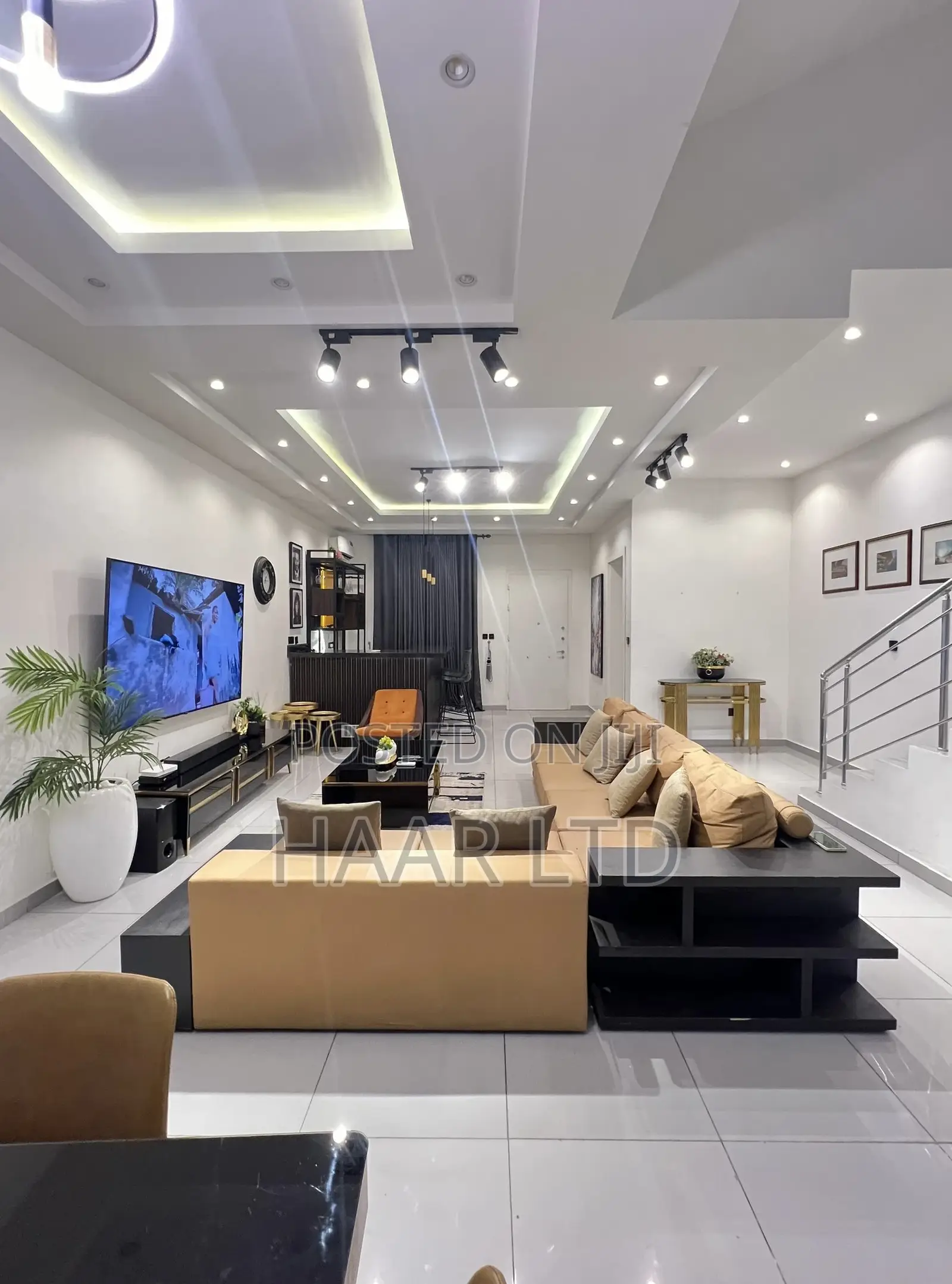 4 Bedroom Waterfront Shortlet in Lekki Phase 1
