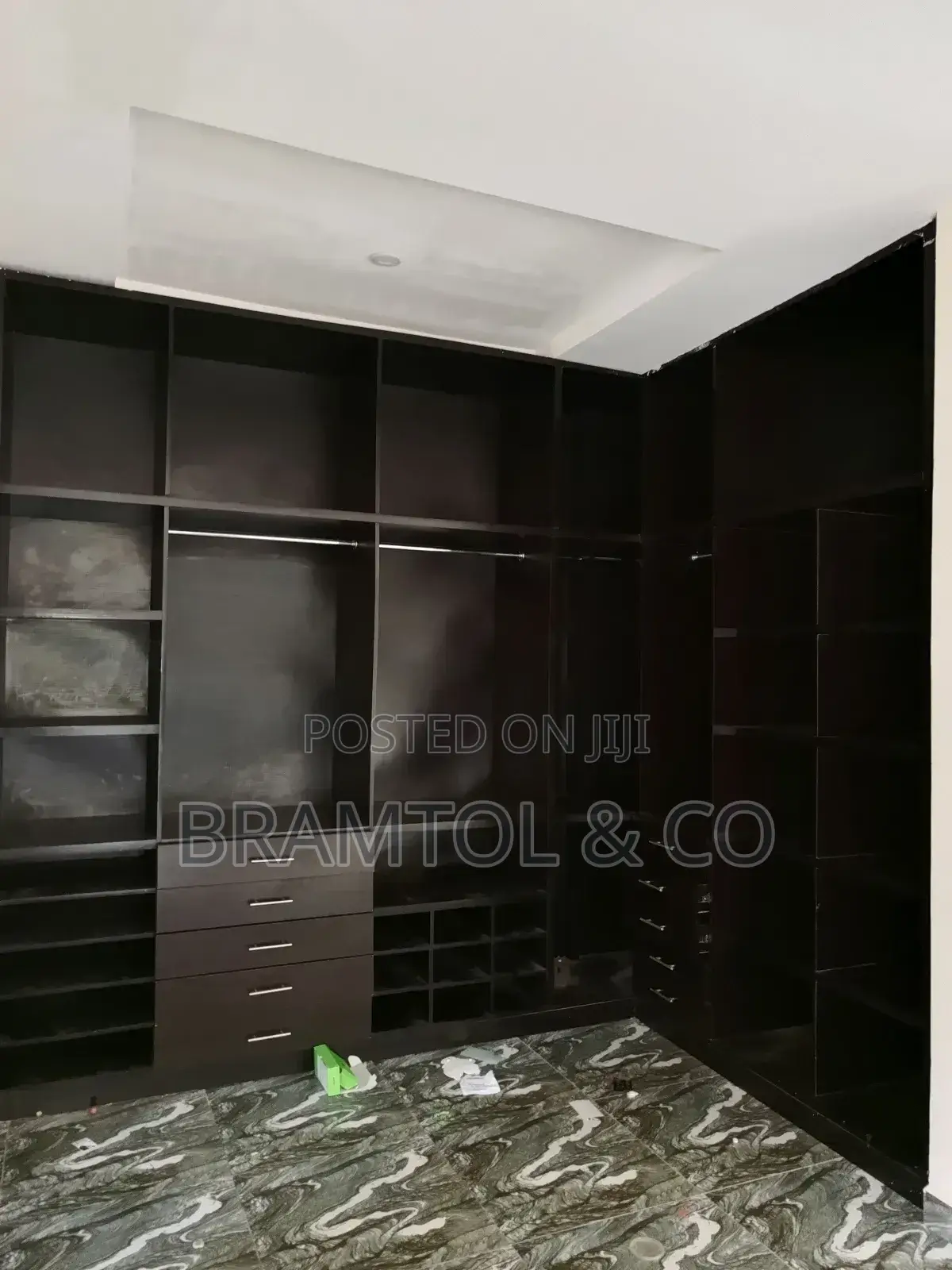 4bdrm Townhouse / Terrace in Wuye for rent in Wuye