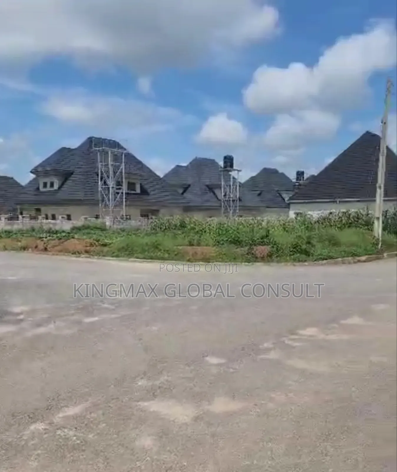 Distress Sale 3 Bedroom Bungalow With Penthouse Plot of Land in Lugbe District