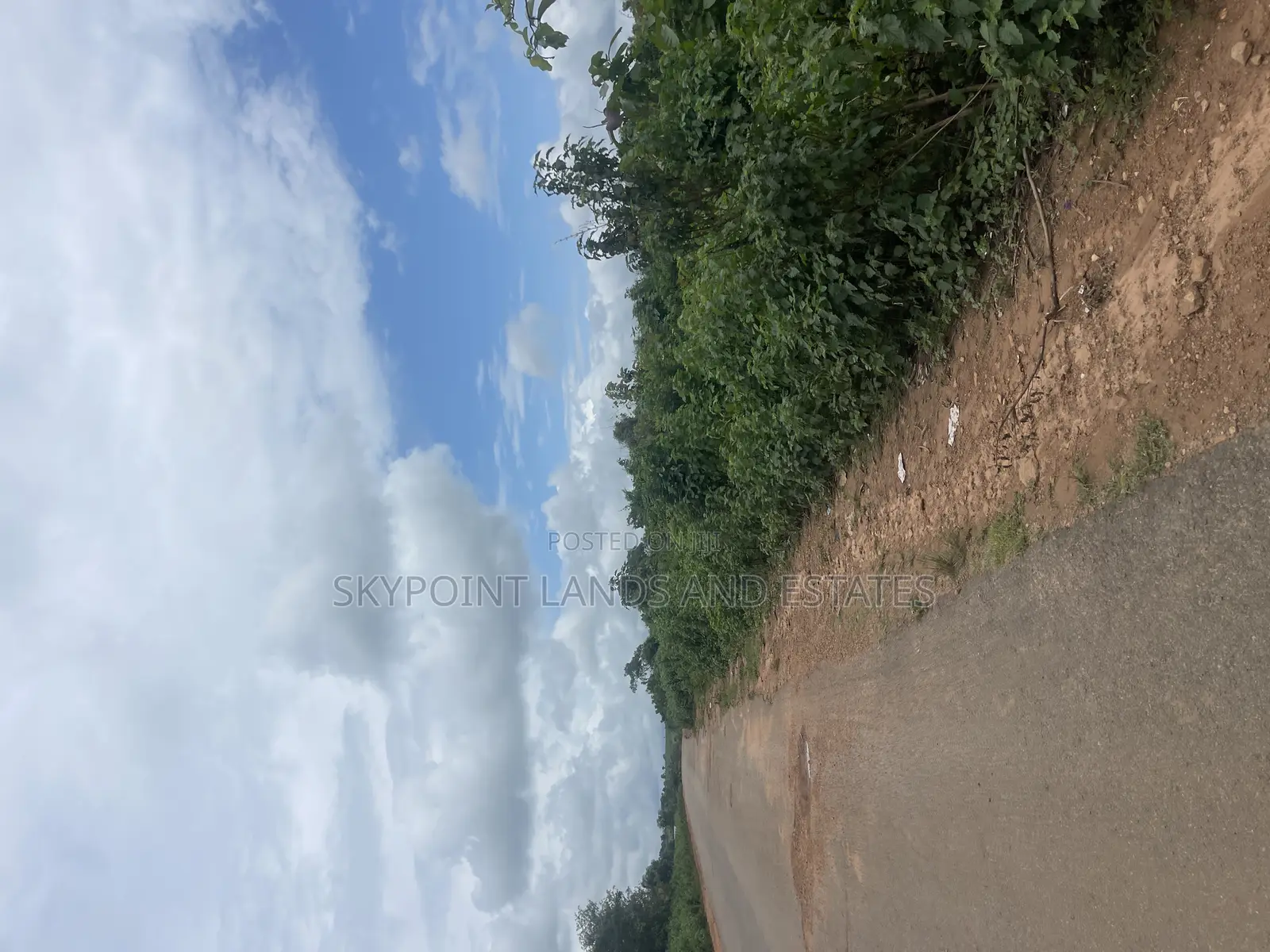 Along Iseyin to Saki Road in Iseyin