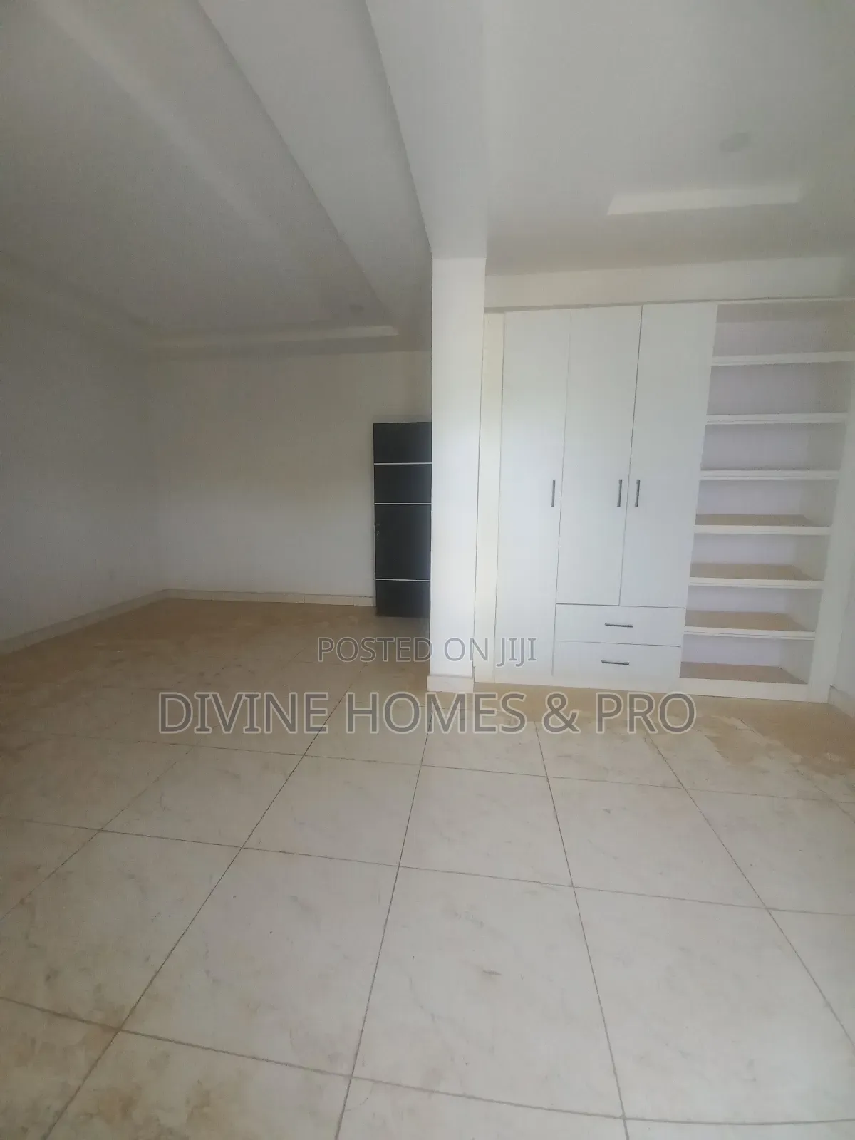 4bdrm Duplex in Dantata Estate, Gwarinpa for sale in Gwarinpa