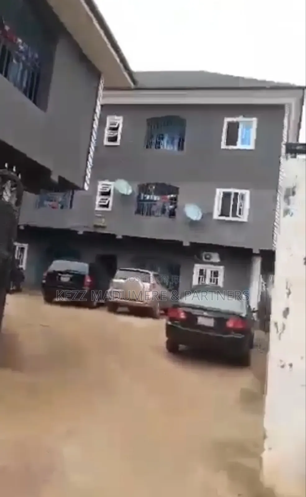 14bdrm Block of Flats in Inside An Estate In for sale in Enugu