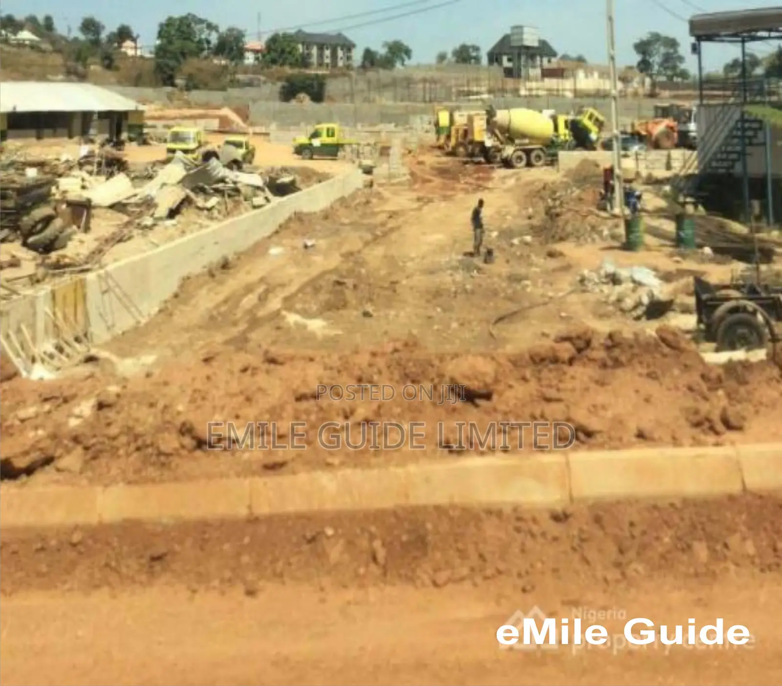 For Sale: Land in an Estate at Maitama Extension Abuja in Maitama