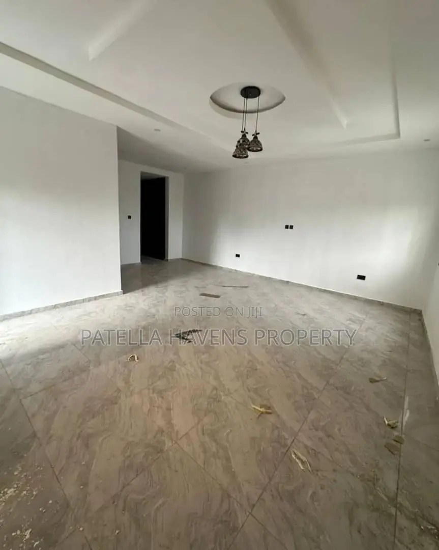 4bdrm Townhouse/Terrace In Guzape District For Sale in Guzape District