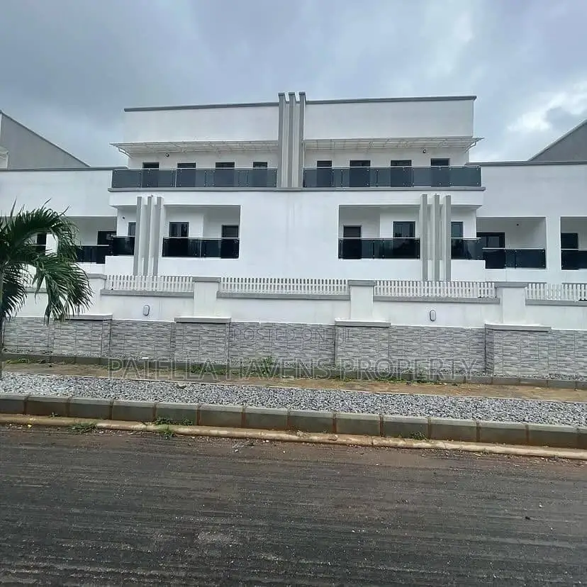 Magnificently Built With Proper Interior In Lifecamp in Life Camp