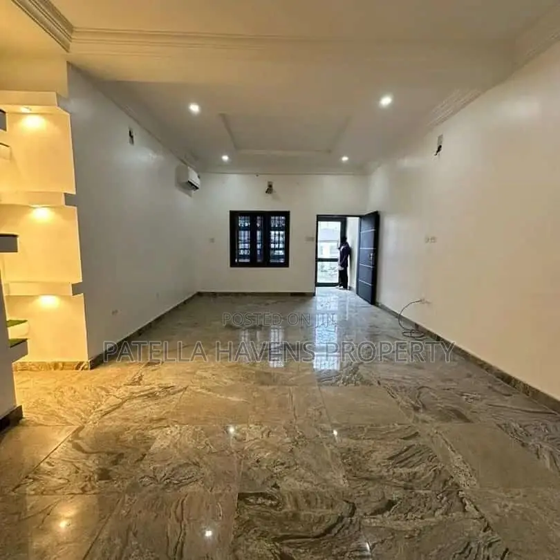 3bdrm Apartment In Jahi For Sale in Jahi