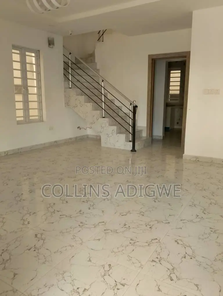 4bdrm Duplex in Orchid Chevron Lekki for sale in Chevron
