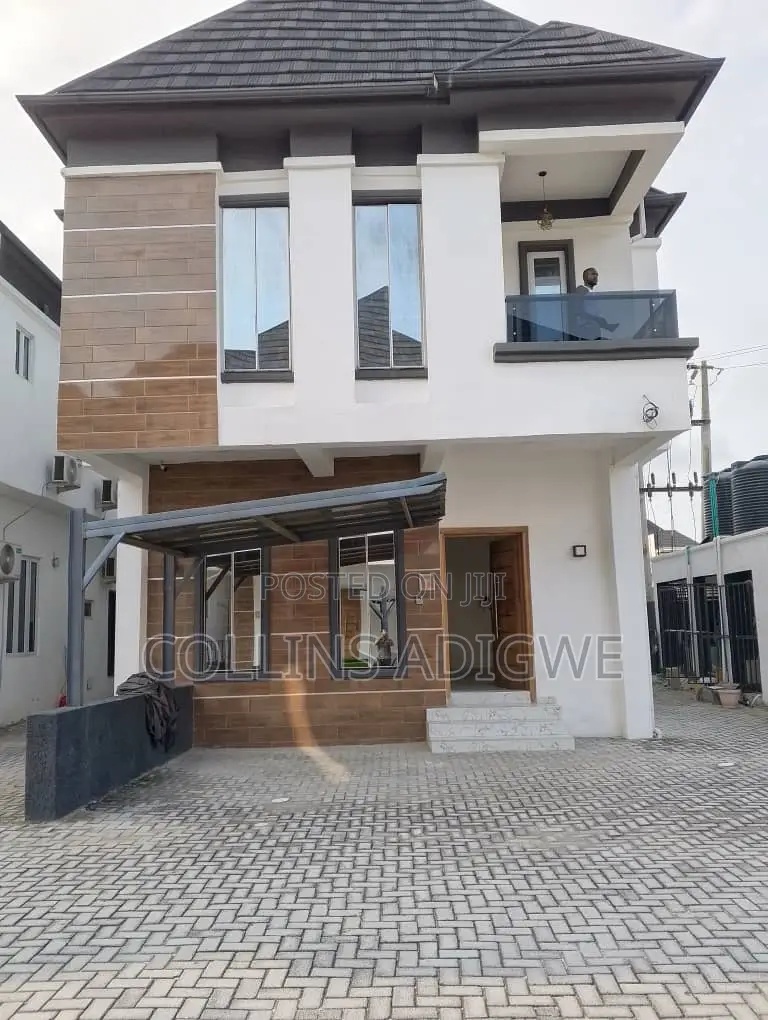 4bdrm Duplex in Orchid Chevron Lekki for sale in Chevron