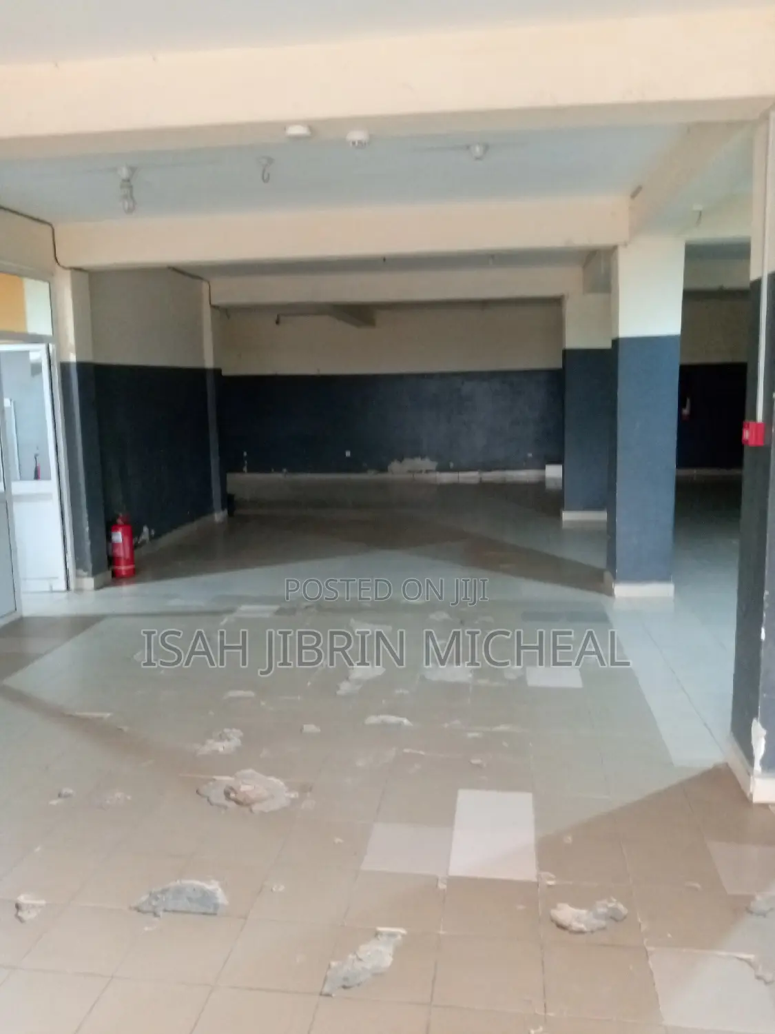 Warehouse for Along Kubwa Express Way for Rent in Kubwa