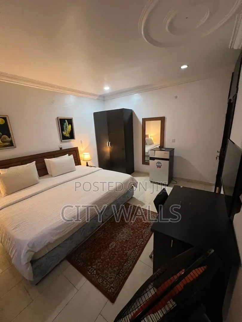 Furnished Mini Flat in Chevy View, Chevron for rent in Chevron