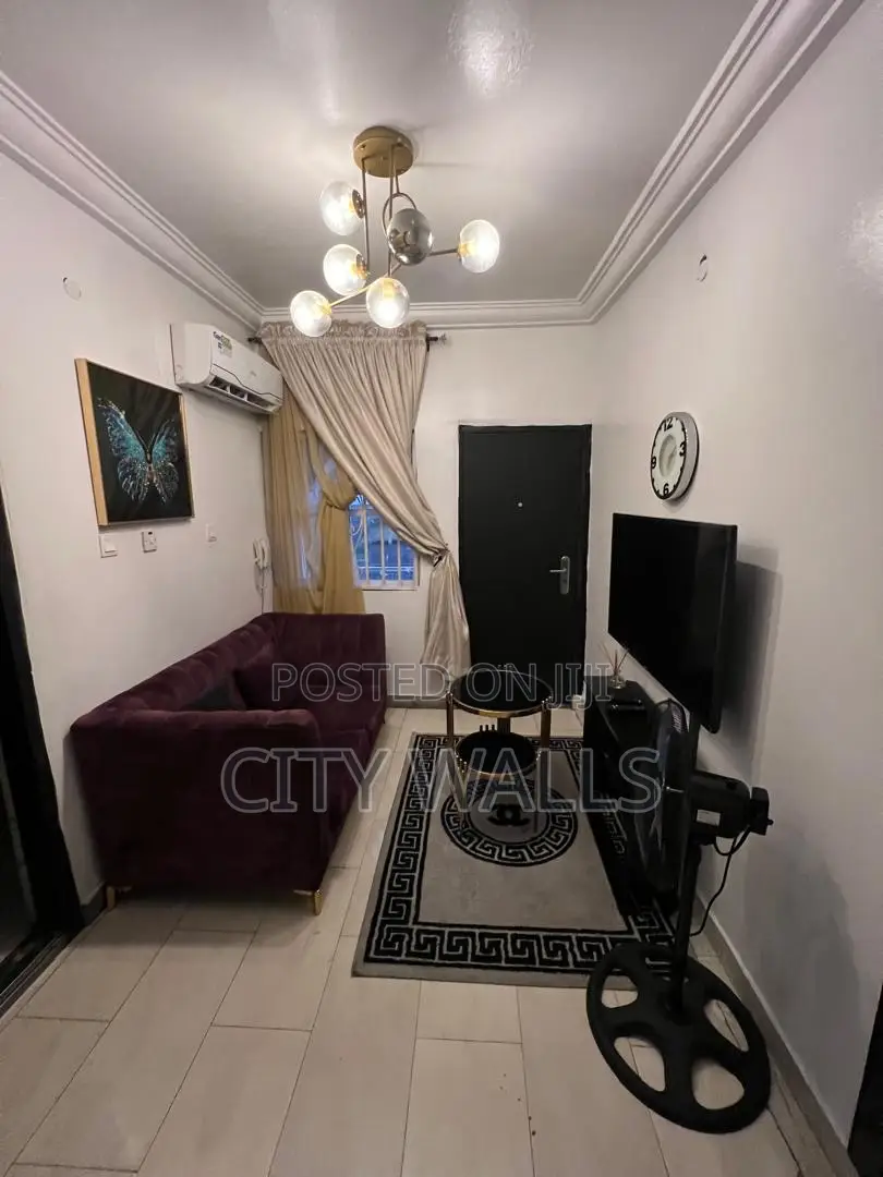 Furnished Mini Flat in Chevy View, Chevron for rent in Chevron