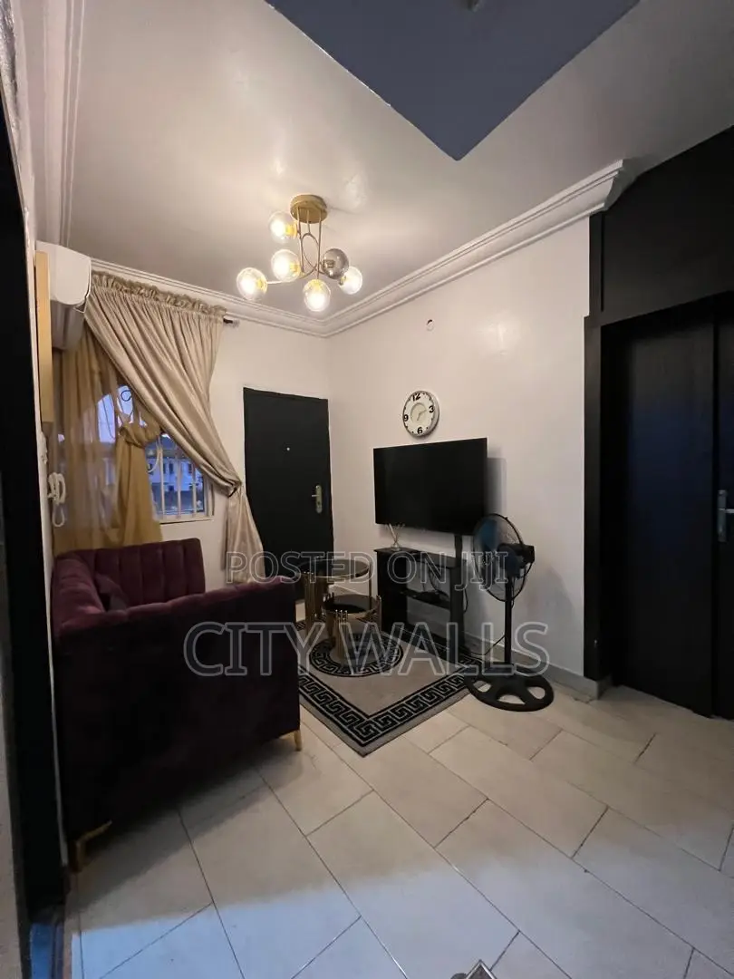Furnished Mini Flat in Chevy View, Chevron for rent in Chevron