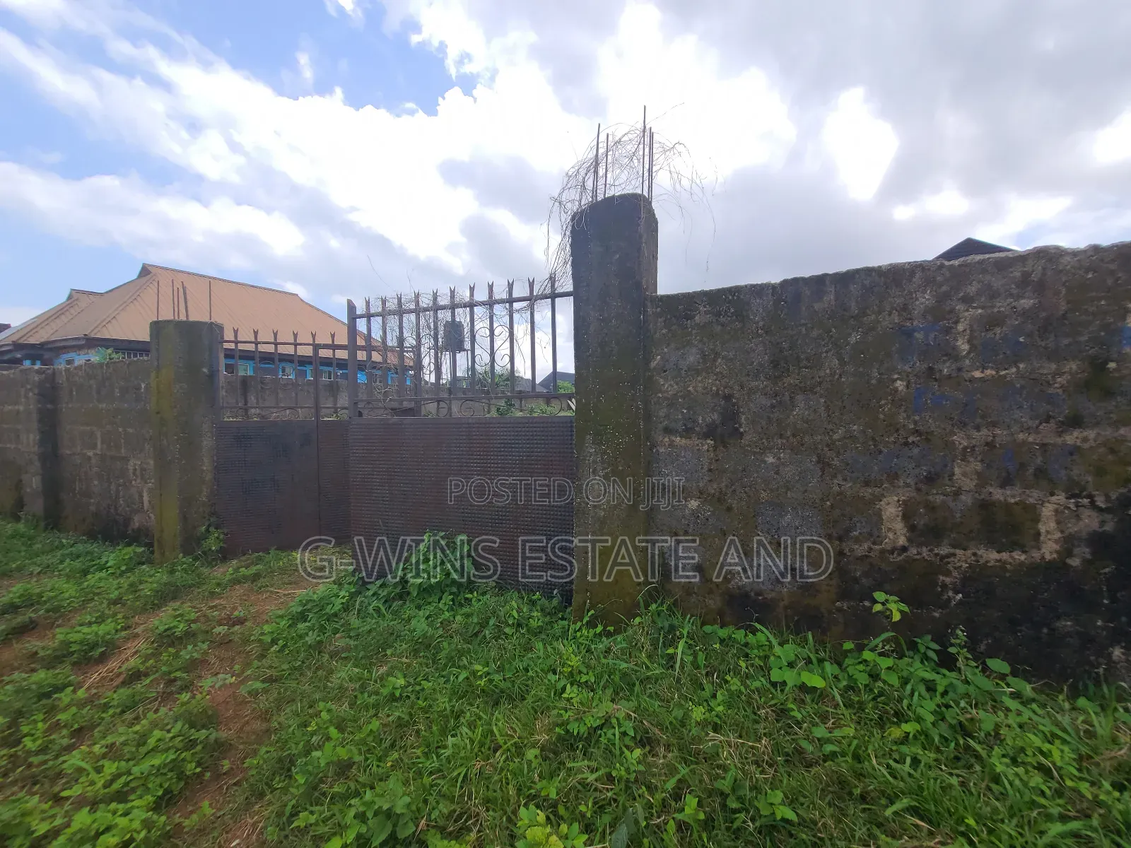 Sweet Airport Road 100x100ft Land in Benin City