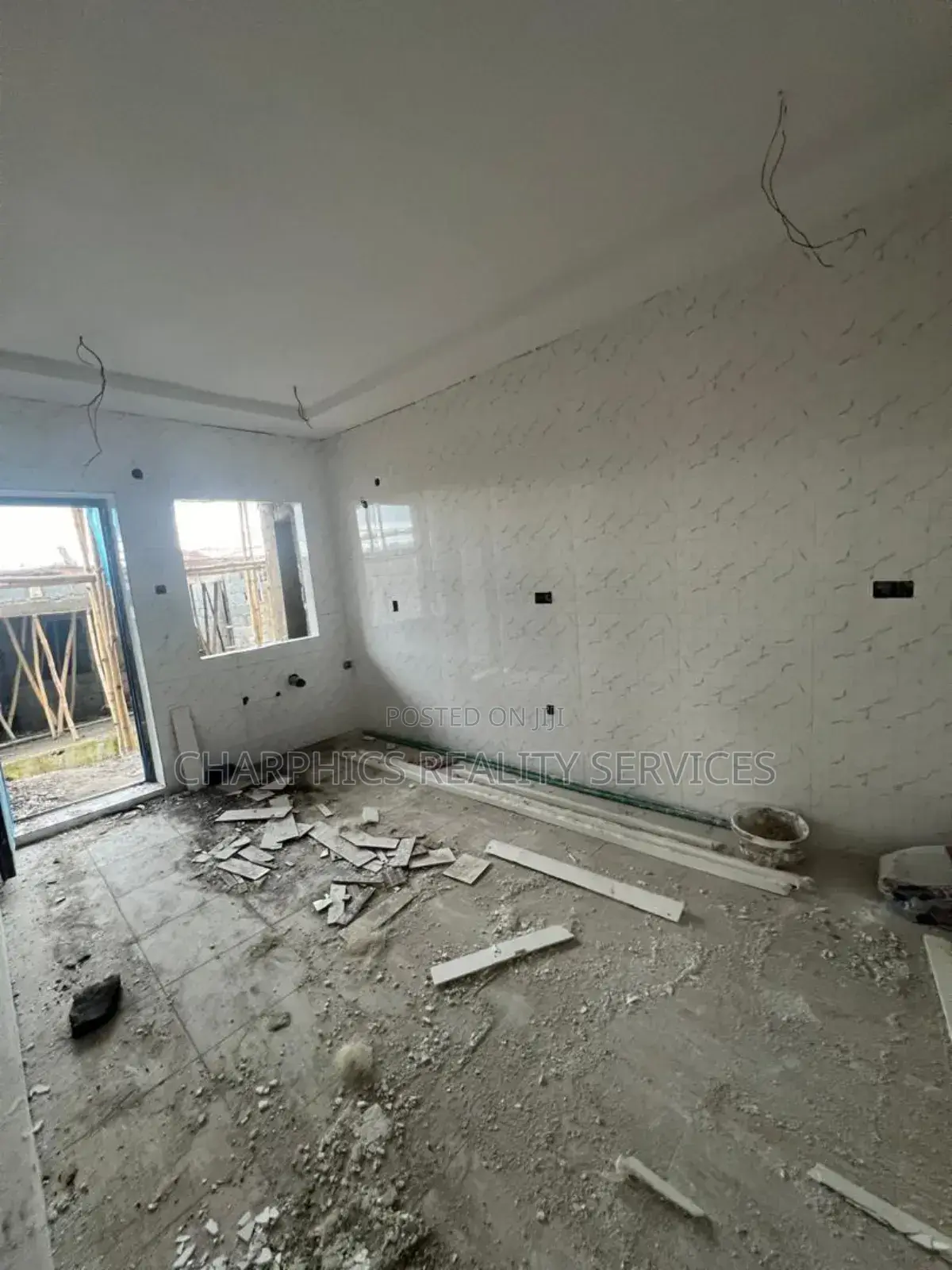 2bdrm Block of Flats in Kiami for sale in Kiami