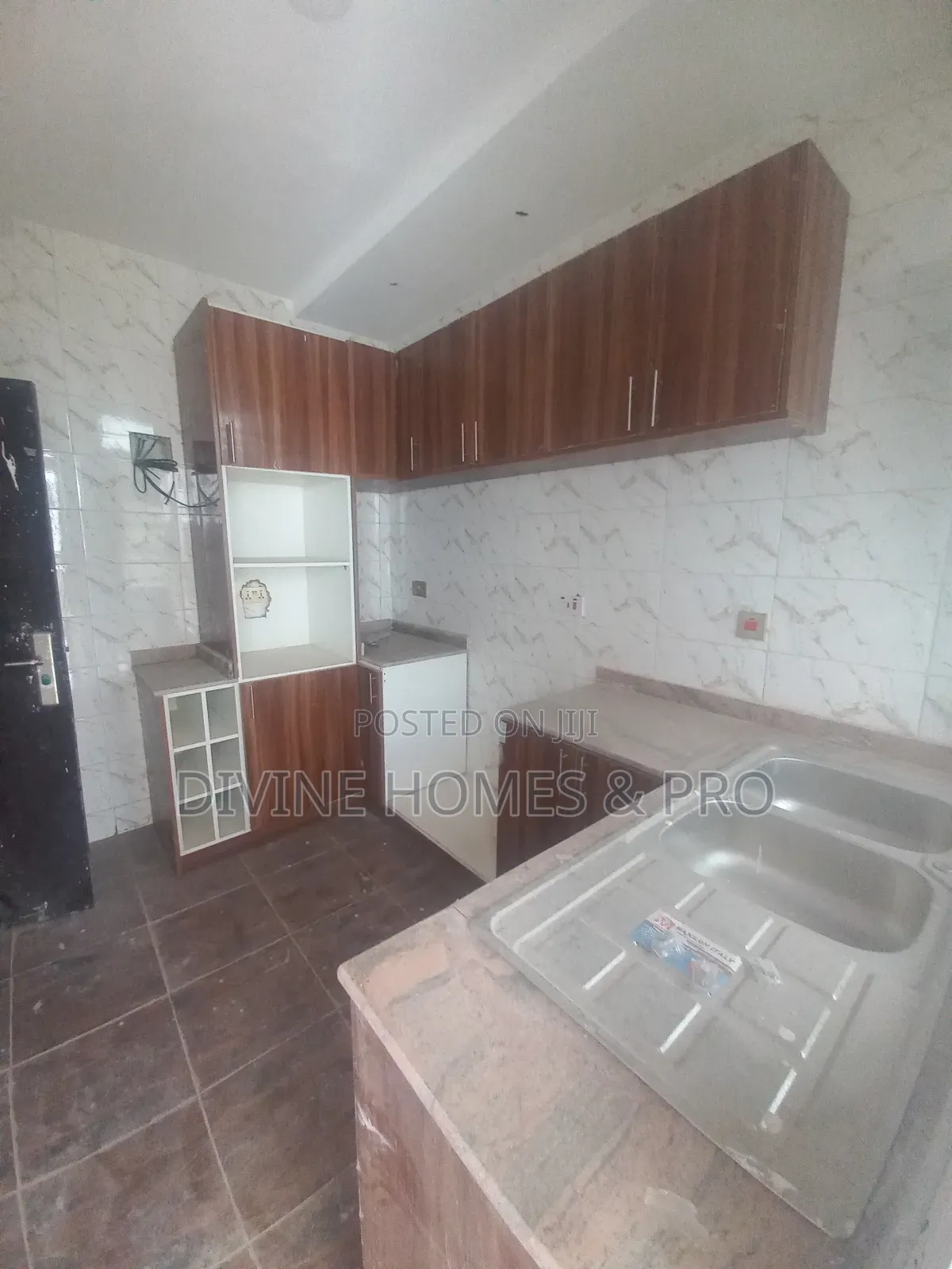 2bdrm Block of Flats in Dantata Estate, Gwarinpa for sale in Gwarinpa