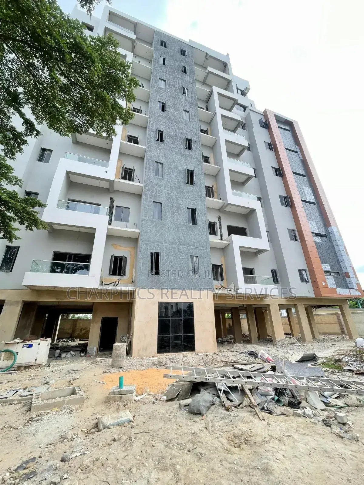 3bdrm Apartment in Victoria Island for sale in Victoria Island