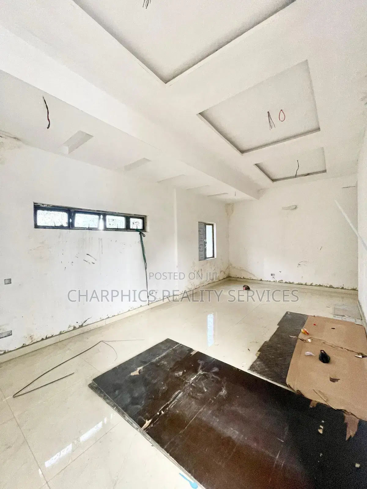 3bdrm Apartment in Victoria Island for sale in Victoria Island