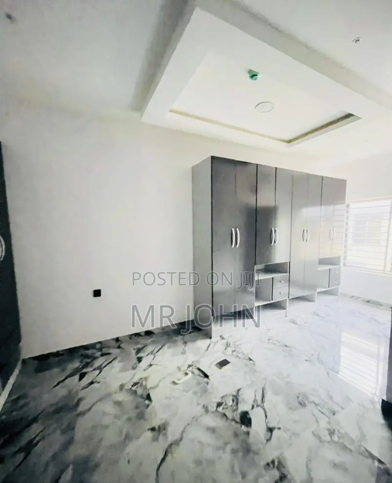 3bdrm Apartment in Lekki for sale in Lekki