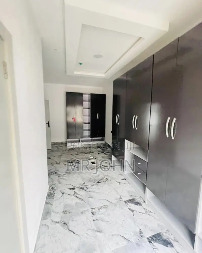 3bdrm Apartment in Lekki for sale in Lekki