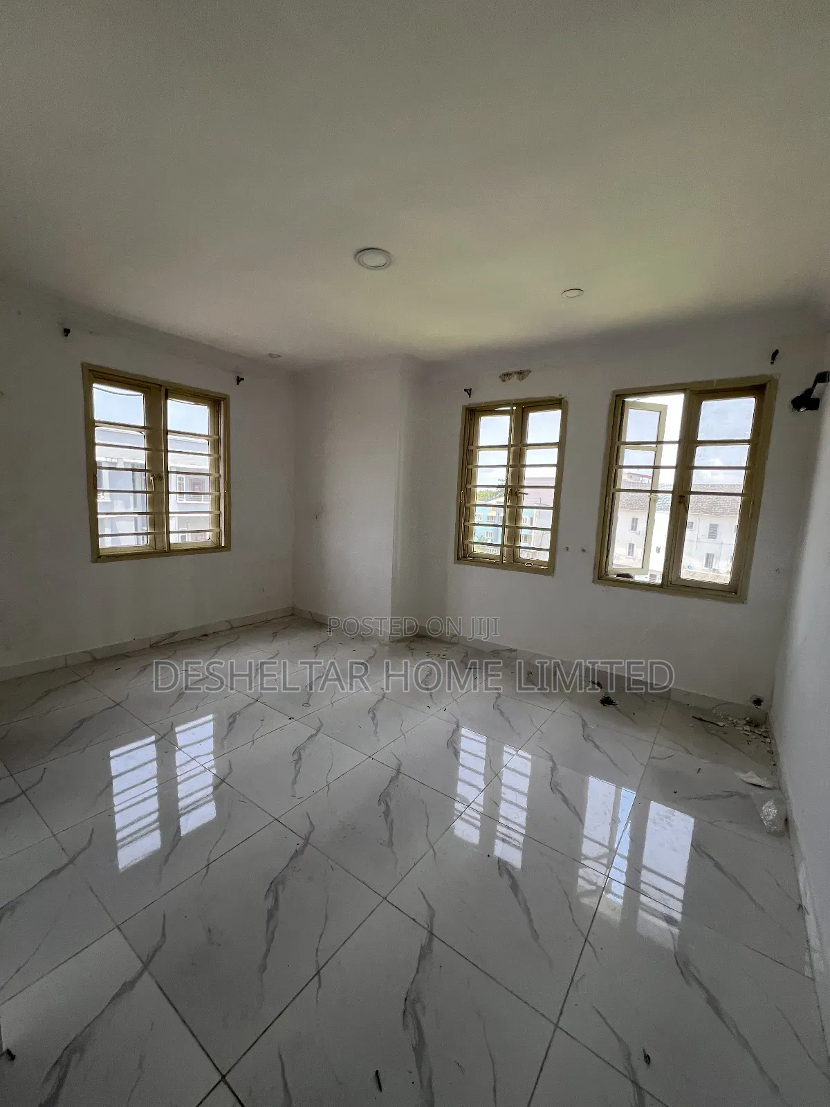 3bdrm Shared Apartment in Southern View Estate, Chevron for rent in Chevron