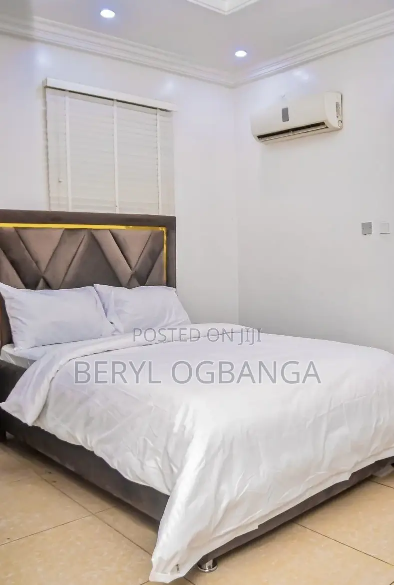 3 Bedroom Duplex Apartment in a Self Compound in Osapa london